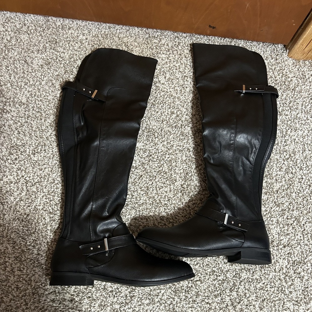 Bar III Women's Rounded-Toe Dress Boots‎ Size 8.5 M Daphne Style New With Box